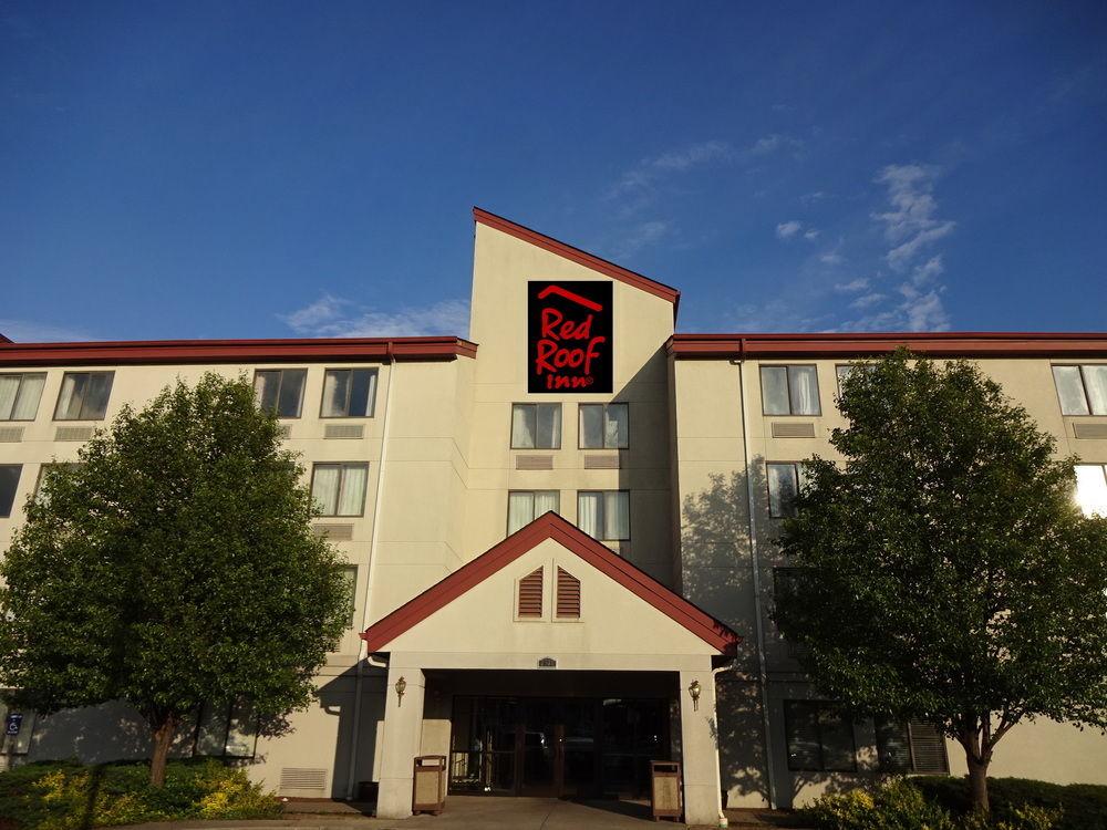 Red Roof Inn & Suites Indianapolis Airport Экстерьер фото