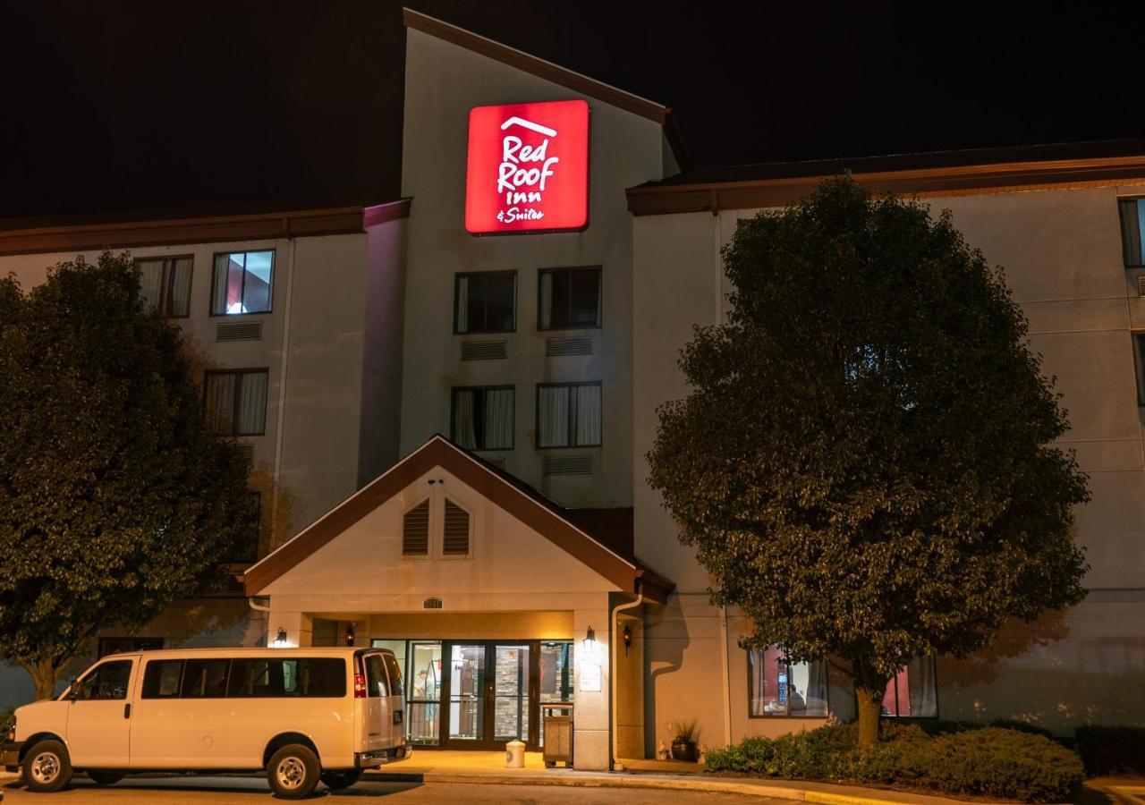 Red Roof Inn & Suites Indianapolis Airport Экстерьер фото
